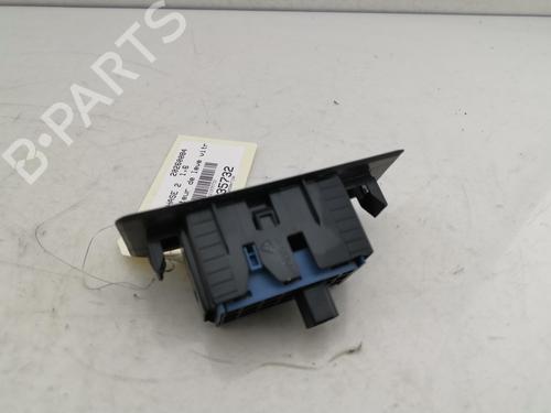 left-rear-window-switch-toyota-verso-_r2_-2009-2010-2011-2012-2013-2014-2015-2016-2017-2018-32497864 main image