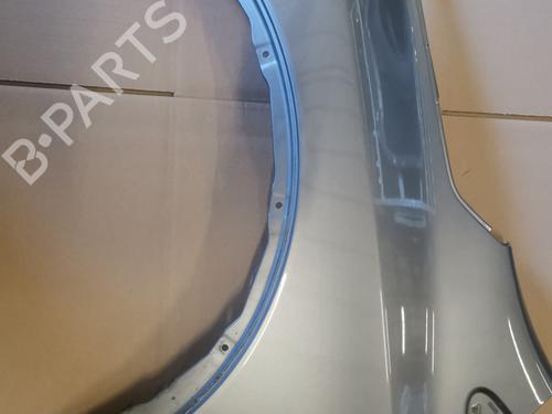 Used Left front fenders SUZUKI SX4 S-Cross (JY) 1.6 AllGrip (AKK 416) (120 hp) 29634317