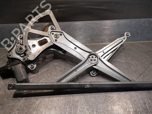 Used Front right window mechanism Front right window mechanism LEXUS RX (MCU15) 300 AWD (MCU15) (201 hp) 20920949 20920949