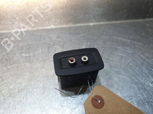 Used Electronic module Electronic module RENAULT SCÉNIC III (JZ0/1_) 1.5 dCi (106 hp) 25261408 25261408