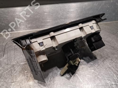 Climate control FORD FIESTA V (JH_, JD_) 1.4 TDCi | BP20919382I5 