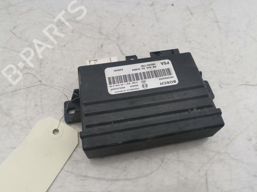 Used Control unit Control unit CITROËN C5 III (RD_) 2.0 HDi 140 (RDRHF8, RDRHFA, RDRHA8, RDRHAJ) (140 hp) 33237613 33237613