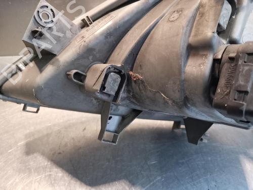 Right headlight RENAULT TRAFIC II Van (FL) 1.9 dCi 100 (FL0C) | BP20918068C29 