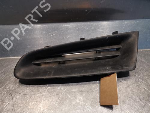Used Grille RENAULT CLIO III (BR0/1, CR0/1) 1.5 dCi (BR17, CR17) (86 hp) 21215215