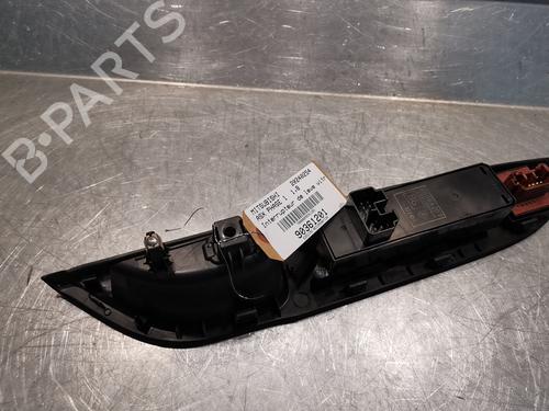 Used Left front window switch Left front window switch MITSUBISHI ASX (GA_W_) 1.8 DI-D (GA6W) (150 hp) 20923175 20923175