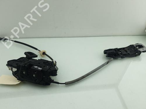 Front left lock VW GOLF VI (5K1) 1.6 TDI | BP37992613C98 - Image 3