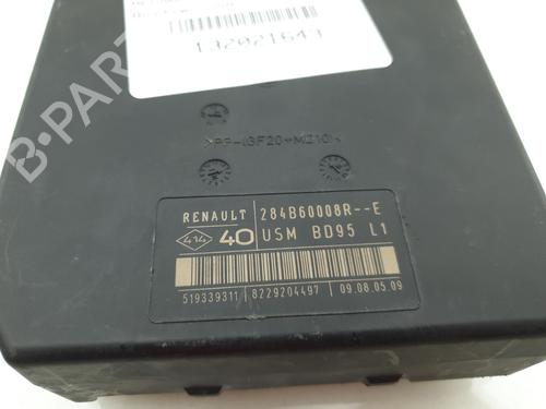 Used Fuse box Fuse box 38778795 38778795