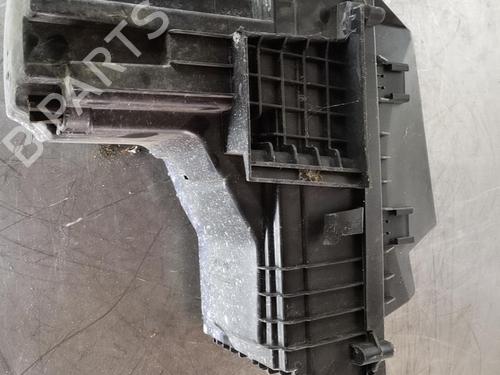 Used Air filter box Air filter box PEUGEOT 407 SW (6E_, 6D_) 2.0 HDi 135 (136 hp) 21214337 21214337