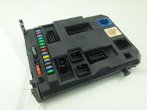 Fuse box CITROËN C3 Picasso (SH_) 1.6 HDI 90 | BP39043998E1 - Image 4