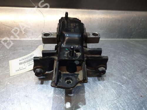 Used Engine mount Engine mount SKODA FABIA III (NJ3) 1.4 TDI (90 hp) 24118089 24118089