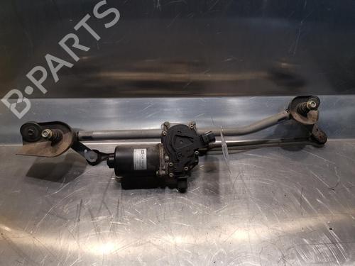 Used Front wiper motor TOYOTA COROLLA (_E12_) 1.4 VVT-i (ZZE120_, ZZE120R) (97 hp) 20924122