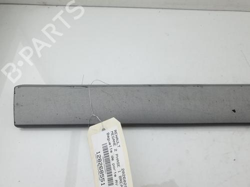 door-moulding-trim-renault-megane-ii-estate-km01_-2003-2004-2005-2006-2007-2008-2009-2010-2011-2012-36651157 main image