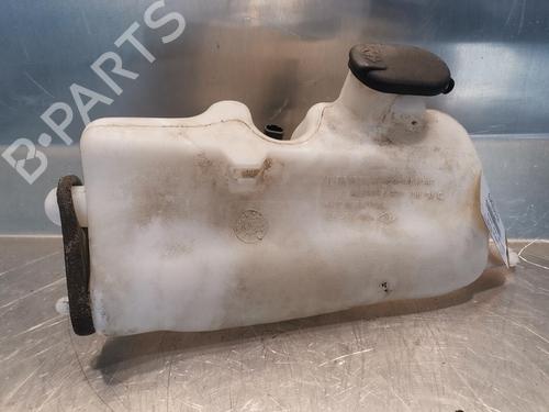 Used Windscreen washer tank RENAULT CLIO II (BB_, CB_) 1.5 dCi (B/C2J) (68 hp) 20918821