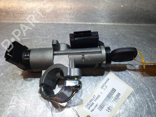 Used Ignition barrel CHEVROLET SPARK (M300) 1.2 (82 hp) 27539725