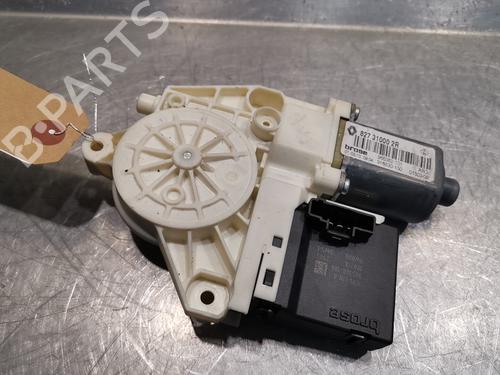 Portierruitmotor linksachter RENAULT MEGANE III Hatchback (BZ0/1_, B3_) 1.5 dCi (BZ09, BZ0D, BZ1W, BZ29, BZ14) (110 hp) 20919555