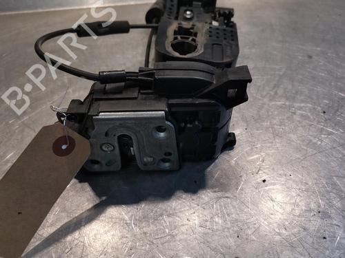 Used Rear right lock Rear right lock RENAULT SCÉNIC III (JZ0/1_) 1.5 dCi (106 hp) 20921048 20921048