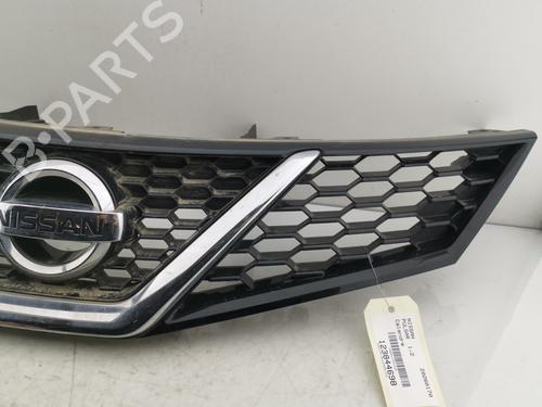 Grille Grille NISSAN PULSAR Hatchback (C13) 1.2 DIG-T (115 hp) 33739448 33739448