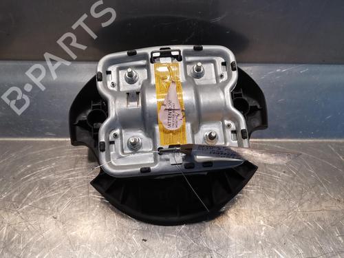 Used Driver airbag RENAULT CLIO III (BR0/1, CR0/1) 1.5 dCi (BR17, CR17) (86 hp) 20918718