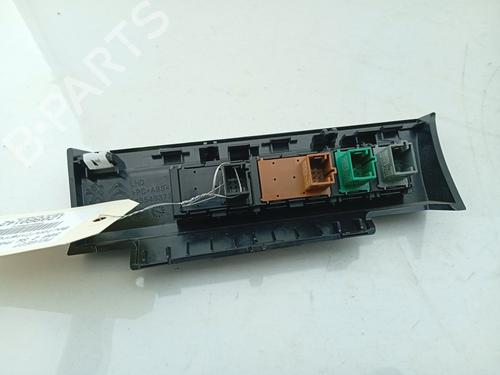 Used Switch Switch PEUGEOT 508 SW II (FC_, FJ_, F4_) PSE Hybrid4 360 (F45GBT) (360 hp) 32231181 32231181