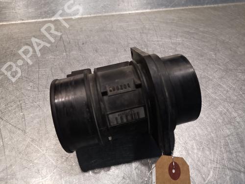 Used Mass air flow sensor Mass air flow sensor RENAULT MASTER II Van (FD) 2.5 dCi 120 (FD0M, FD0U, FD0W, FD2M, FD2W, FD3M, FD3U,... (115 hp) 20917872 20917872