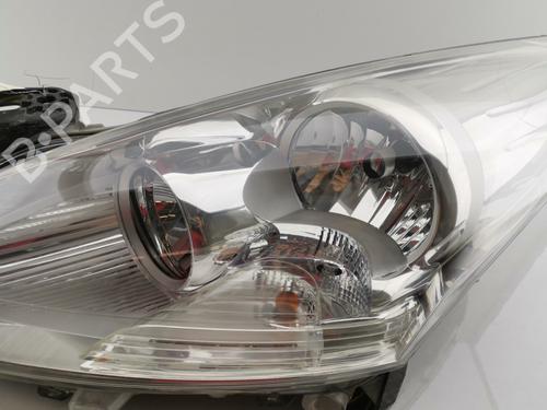 Left headlight PEUGEOT 5008 (0U_, 0E_) 2.0 HDi 150 / BlueHDi 150 | BP28170688C28 