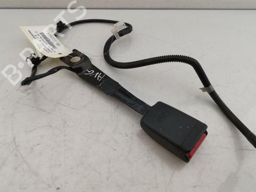 Used Seat buckle Seat buckle TOYOTA VERSO (_R2_) 1.6 D4-D (WAR20_) (112 hp) 32497828 32497828