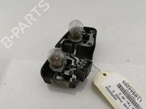 Used Lamp holder BMW 3 (E46) 320 d (150 hp) 28292498