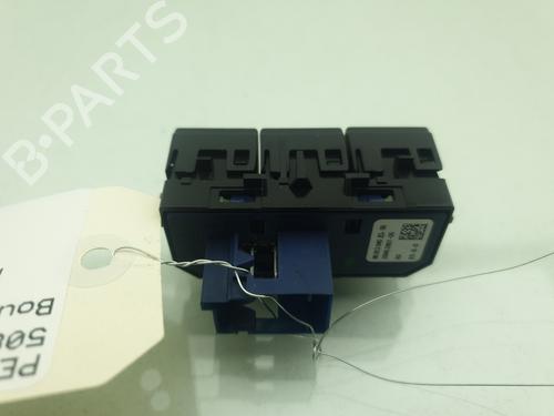 Used Switch Switch 37587588 37587588