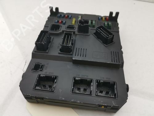 Used Fuse box Fuse box PEUGEOT 206 Hatchback (2A/C) 2.0 HDI 90 (90 hp) 35810724 35810724
