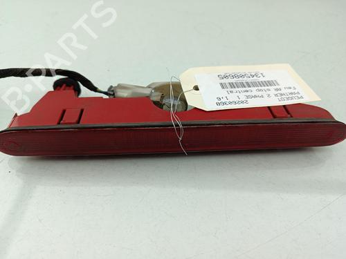 Used Third brake light Third brake light PEUGEOT PARTNER Tepee 1.6 HDi 75 (16V) (75 hp) 40053997 40053997