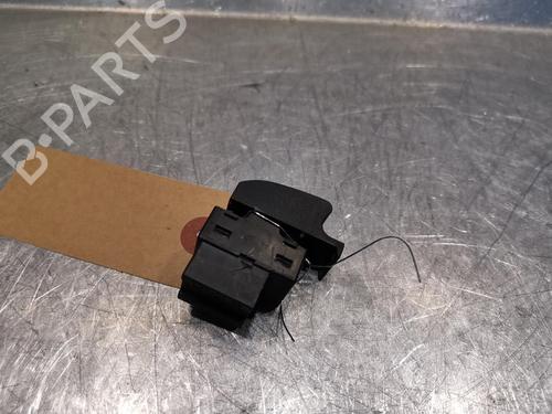 Used Right front window switch AUDI A3 (8L1) 1.9 TDI (90 hp) 21215374