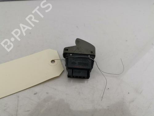 Used Left front window switch Left front window switch RENAULT TWINGO I (C06_) [1993-2012] 34128348 34128348
