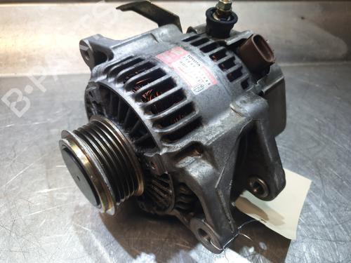 Used Alternator TOYOTA YARIS (_P1_) 1.4 D-4D (NLP10_, NLP10R) (75 hp) 26583101