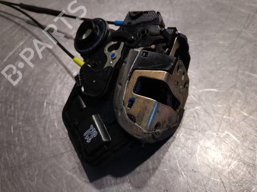 Rear left lock TOYOTA AVENSIS (_T25_) 2.0 D-4D (CDT250_, CDT250R) | BP20923135C100 