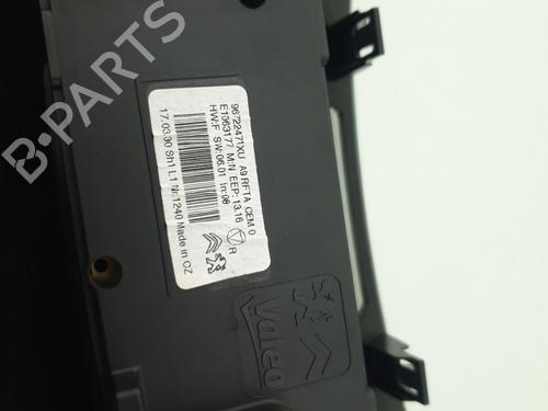 Used Climate control Climate control 37250712 37250712