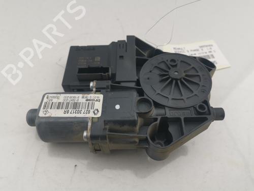 Vindusheismotor høyre bak RENAULT SCÉNIC III (JZ0/1_) 1.6 dCi (JZ00, JZ12) (130 hp) 30085026
