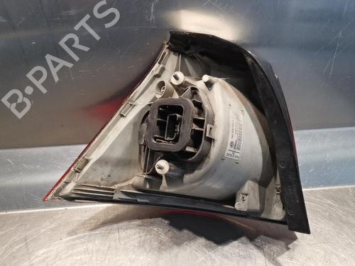 Right taillight VW GOLF V (1K1) 2.0 TDI | BP20921553C35 