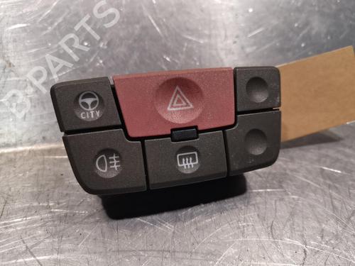 Used Warning switch Warning switch FIAT PANDA (169_) 1.2 (169AXF2A, 169AXF1A) (69 hp) 20919775 20919775