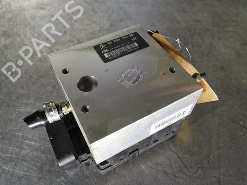 Used ABS pump CITROËN XANTIA (X1_, X2_) 1.8 i 16V (110 hp) 20920431