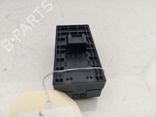 Used Left front window switch Left front window switch AUDI Q3 (8UB, 8UG) 2.0 TFSI quattro (220 hp) 30300120 30300120