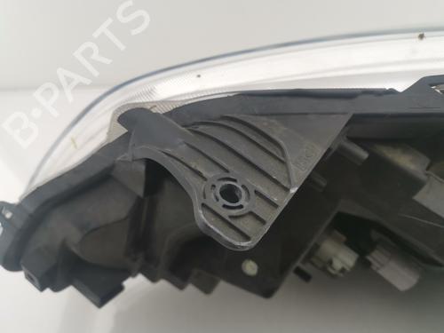 Right headlight SUZUKI SX4 S-Cross (JY) 1.6 AllGrip (AKK 416) | BP29816379C29