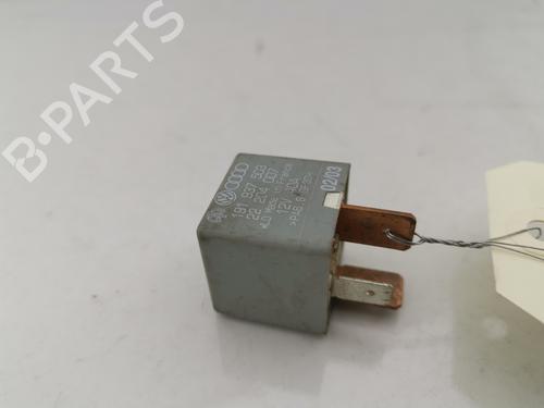 Used Electronic module Electronic module VW GOLF V (1K1) 1.9 TDI (105 hp) 32116827 32116827