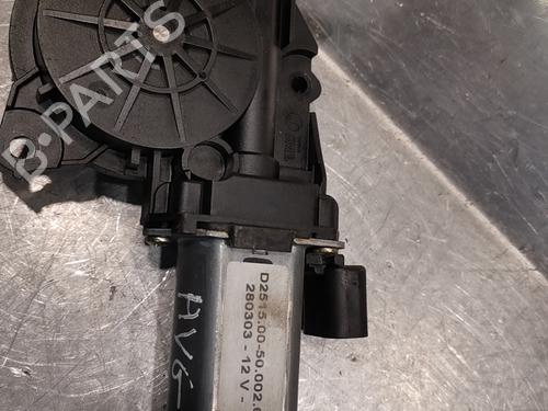 Used Left front window motor Left front window motor FIAT STILO Multi Wagon (192_) 1.9 JTD (115 hp) 20923099 20923099