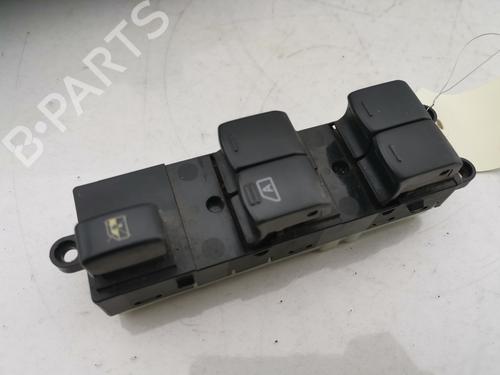 Used Left front window switch NISSAN QASHQAI I (J10, NJ10) 2.0 dCi All-wheel Drive (150 hp) 30793052