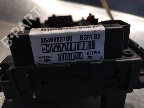 Used Fuse box Fuse box 20918094 20918094