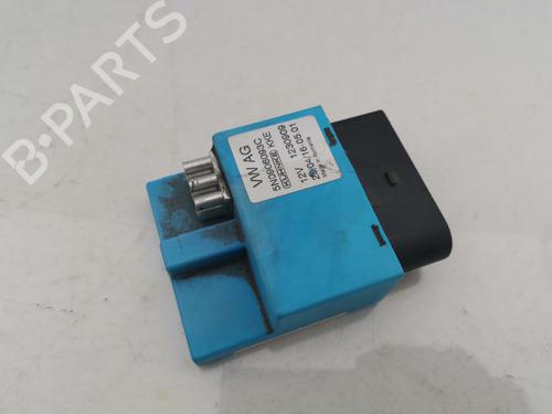 Computer AUDI Q3 (8UB, 8UG) 2.0 TFSI quattro (220 hp) 30462191