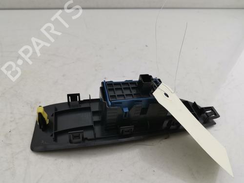 Used Right front window switch Right front window switch TOYOTA VERSO (_R2_) 1.6 D4-D (WAR20_) (112 hp) 32497862 32497862