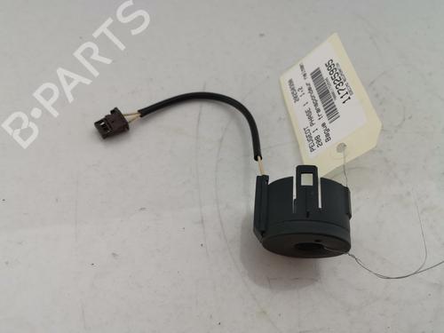 Electronic module PEUGEOT 208 I (CA_, CC_) 1.2 VTI 82 | BP30675600M83
