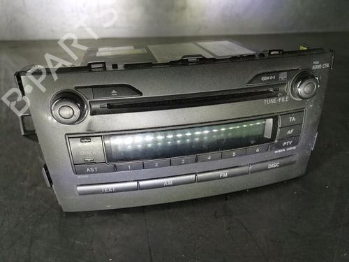 Radio TOYOTA AURIS (_E15_) 1.4 D-4D (NDE150_, NDE150R) | BP20918926E6