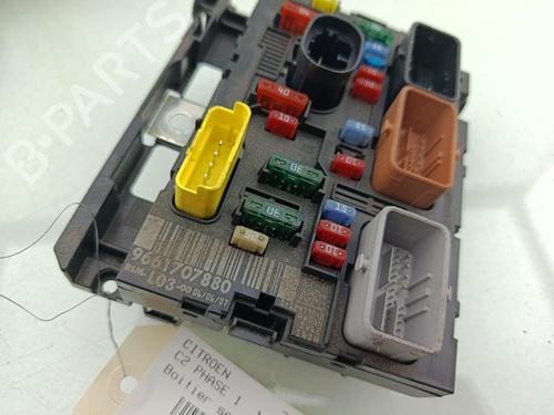 Used Fuse box Fuse box CITROËN C2 (JM_) 1.4 HDi (68 hp) 40117810 40117810